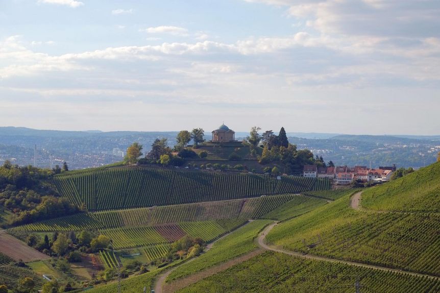 Grabkapelle auf dem Württemberg, Luftbild